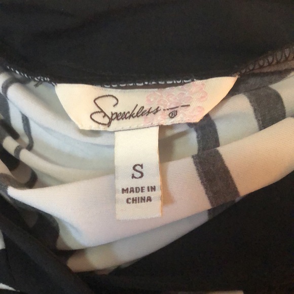 Speechless black/white dress V Neck Short Sleeve with Ban Detail Tie Belt - Picture 7 of 9